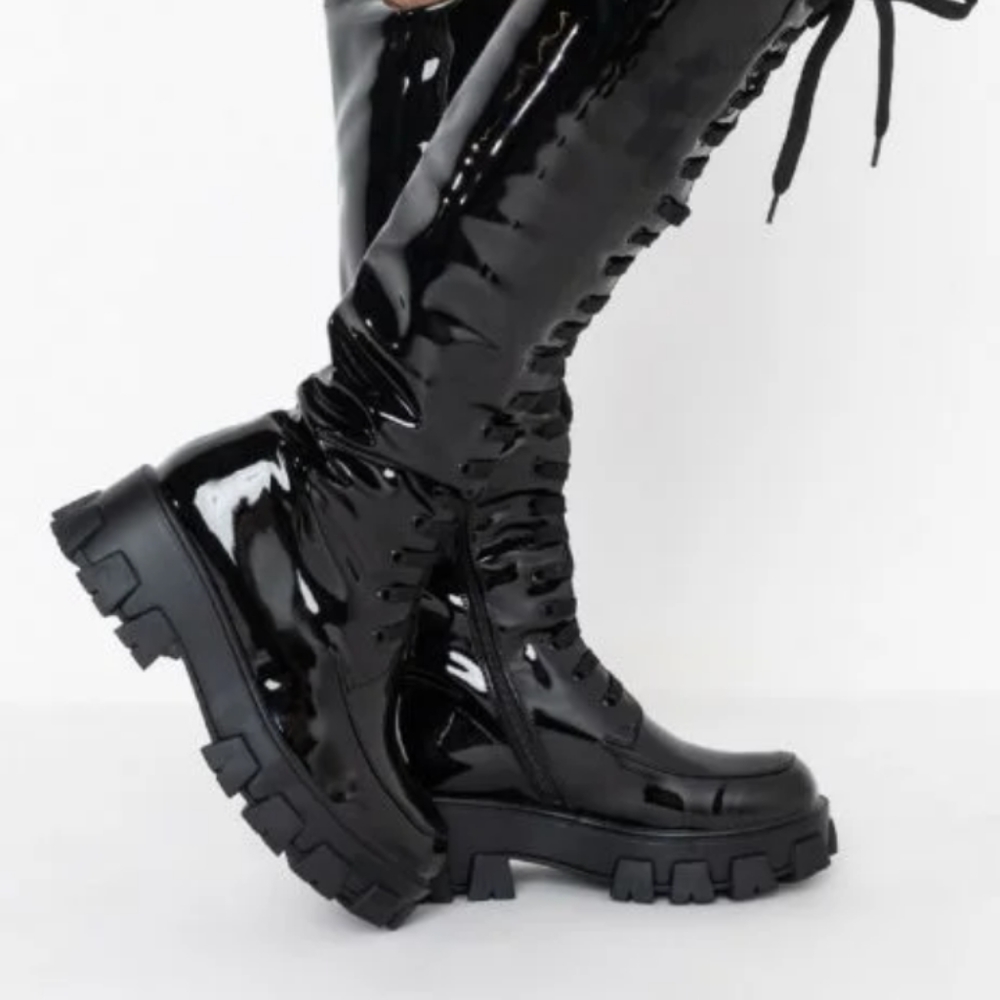 Boots - Picture 2 of 10